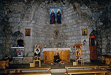 Die Kapelle in der Einsiedelei des hl. Charbel